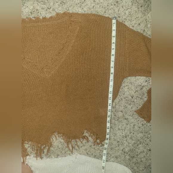 Bundle of 2, NWOT Distressed Cropped Slouchy Sweaters - Picture 10 of 10